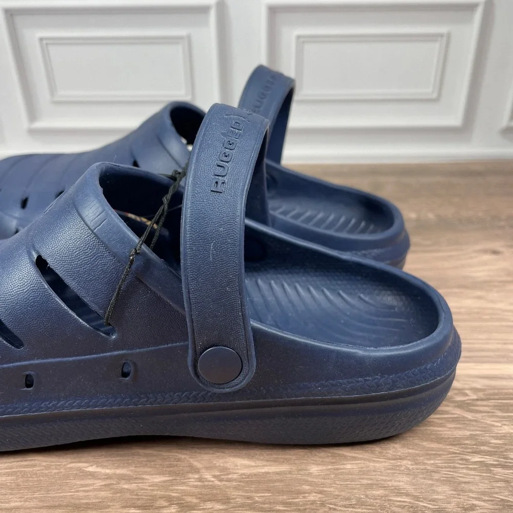 Rugged Shark step into